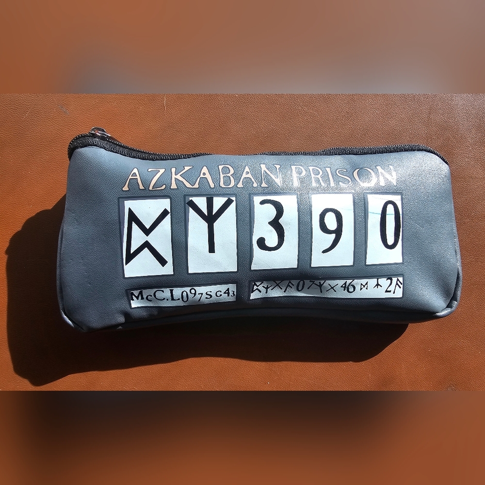 Harry Potter Prisoner Of Azkaban makeup clutch 2017 loot crate exclusive pouch